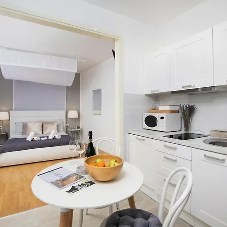 Kandlers street apartment Pula Buitenkant foto